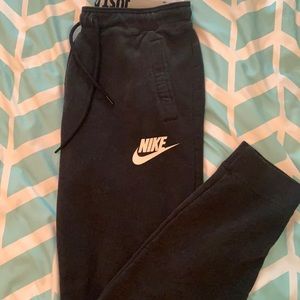 Nike joggers